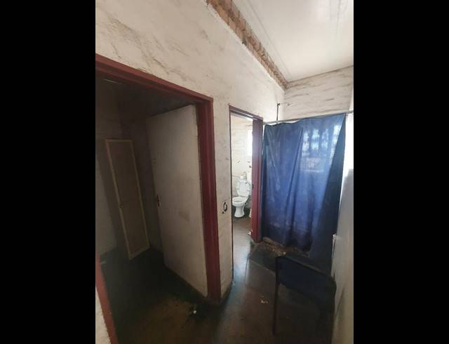 INDUSTRIAL PROPERTY TO RENT IN HENNOPSPARK